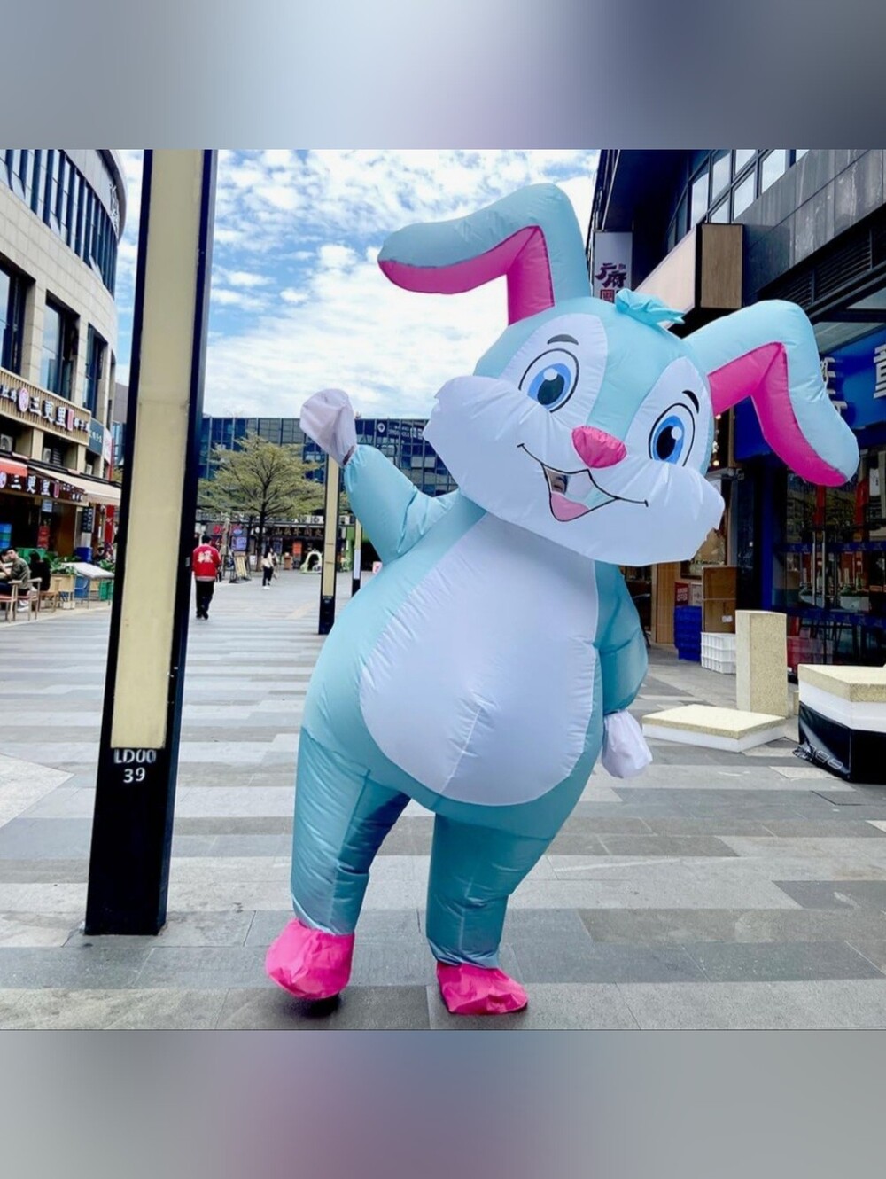 New Adult Inflatable Easter Rabbit Costume - Picture 2 of 8
